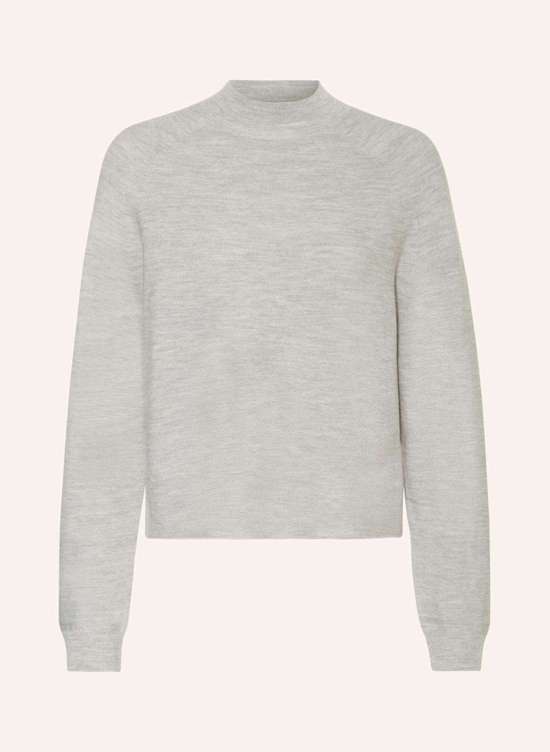 светло-серый