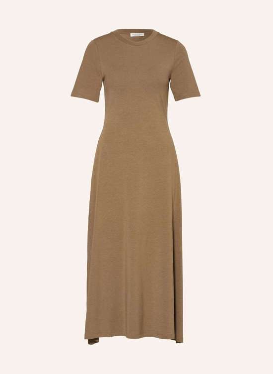 коричневый