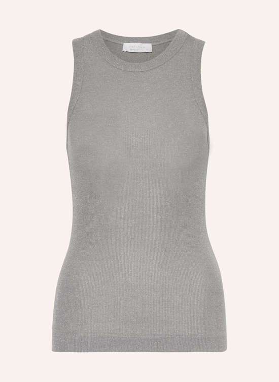 Вязаный топ из блестящей пряжи