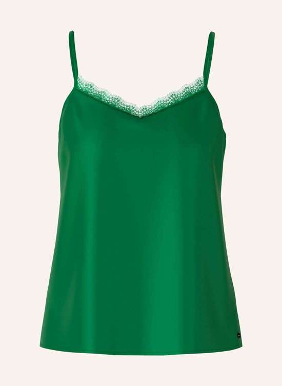 темно-зеленый