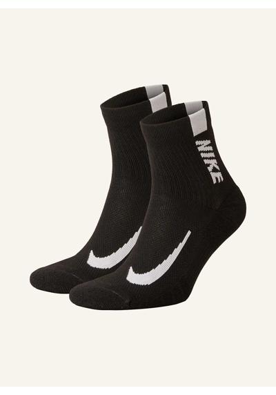 010 black/white
