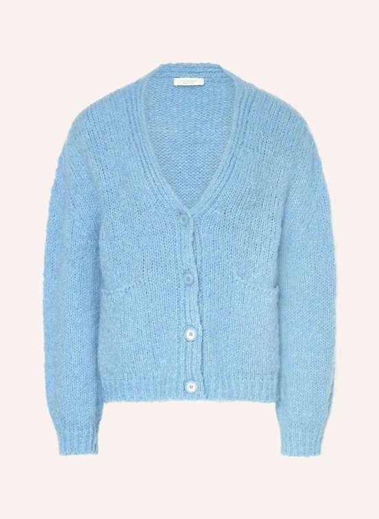 светло-синий