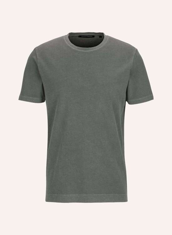 светло-красный