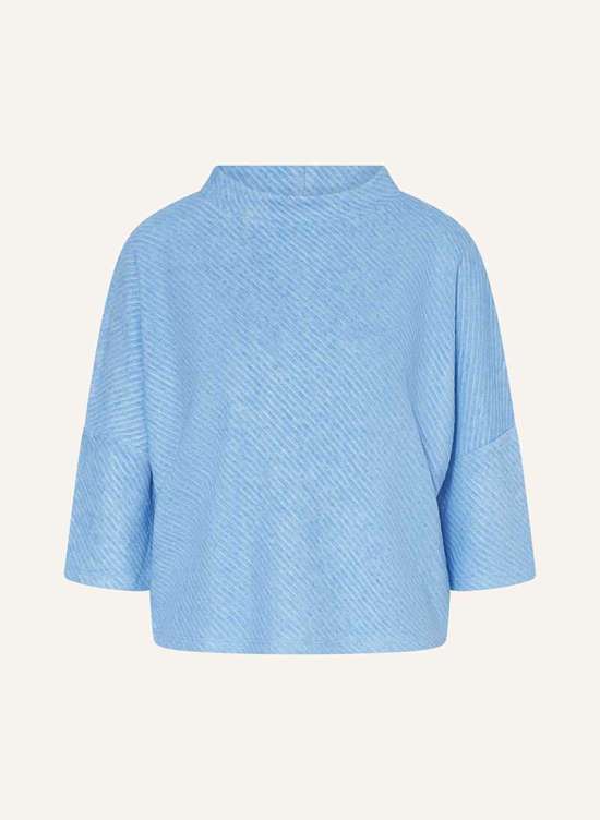 светло-синий