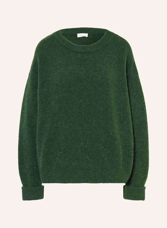 темно-зеленый