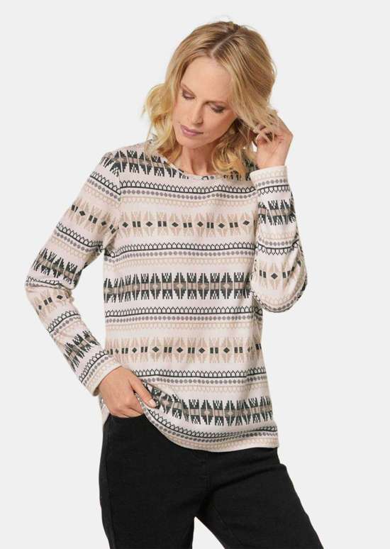 Отличная комбинированная рубашка из пушистой ткани.