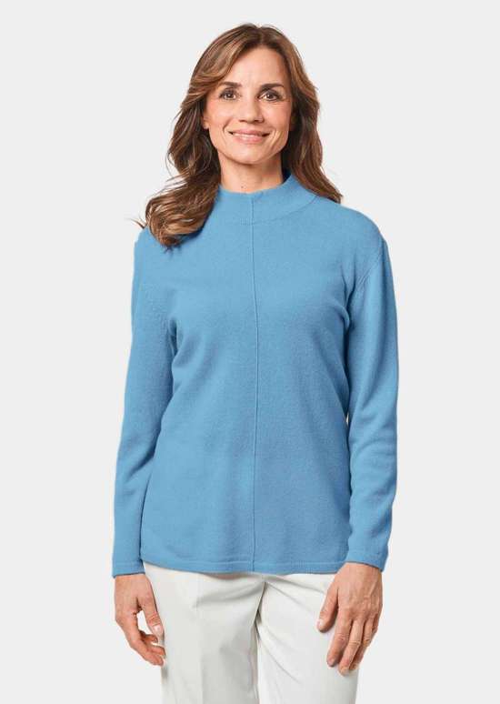 светло-синий