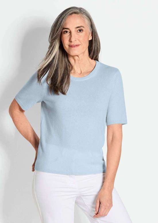 светло-синий