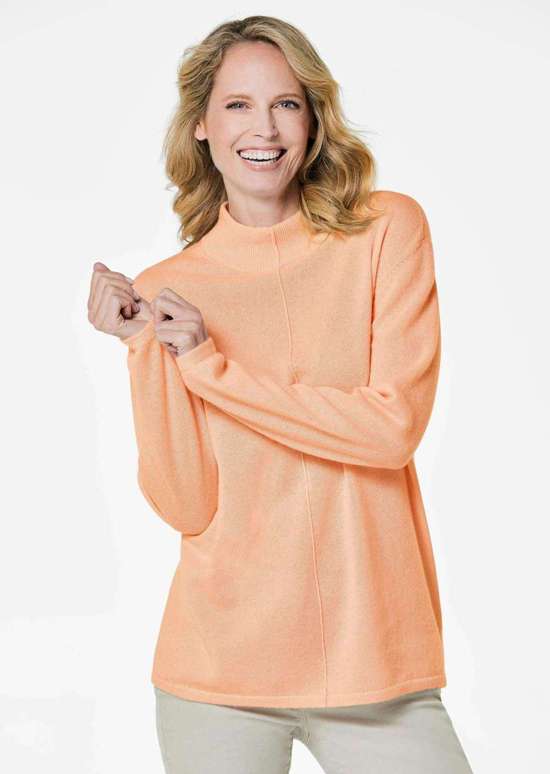 персиковый