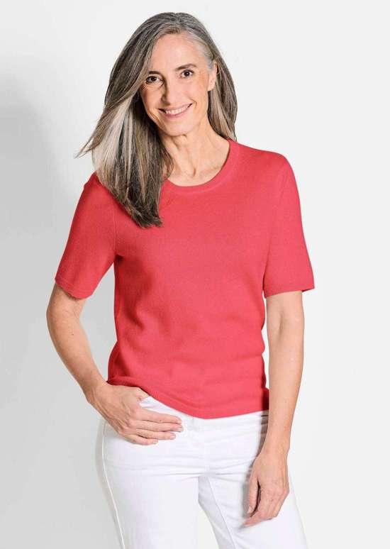 коралловый