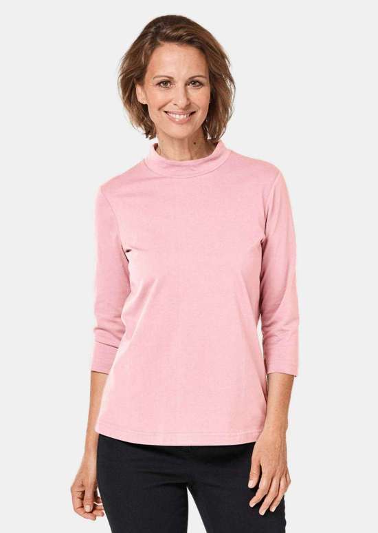 Рубашка-стойка из антипиллингового качества.