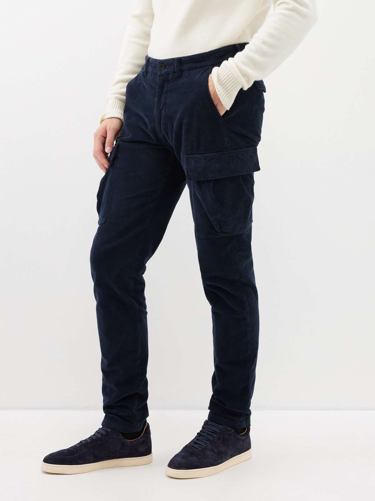 Вельветовые брюки с карманами-карго