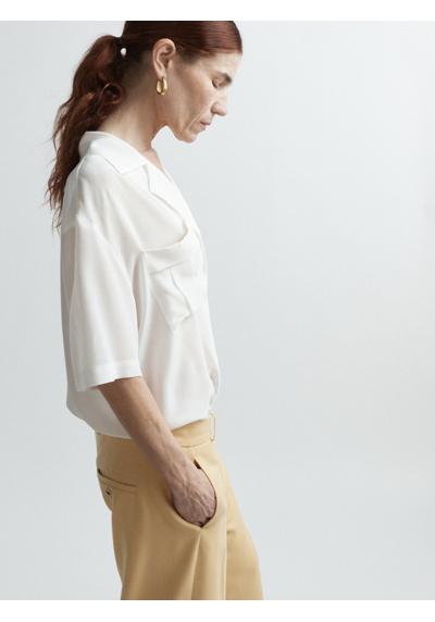 Шелковая рубашка свободного кроя с карманами спереди