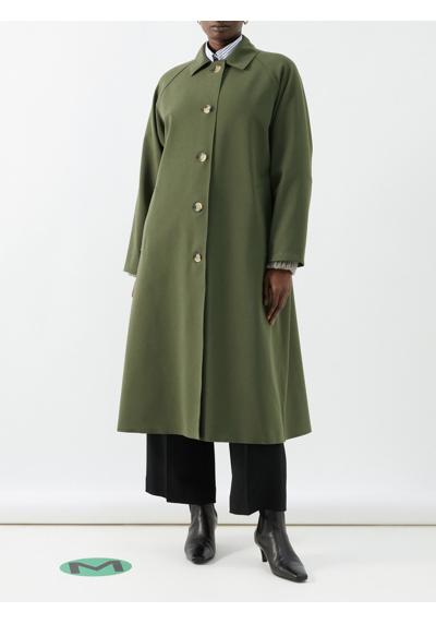 Объемное пальто-дайвер с рукавами реглан