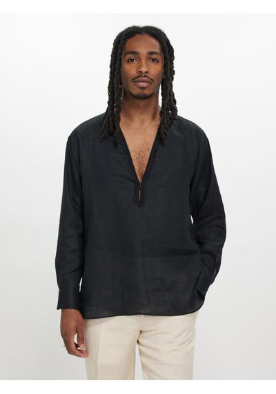 Льняная рубашка-туника с вышивкой и V-образным вырезом