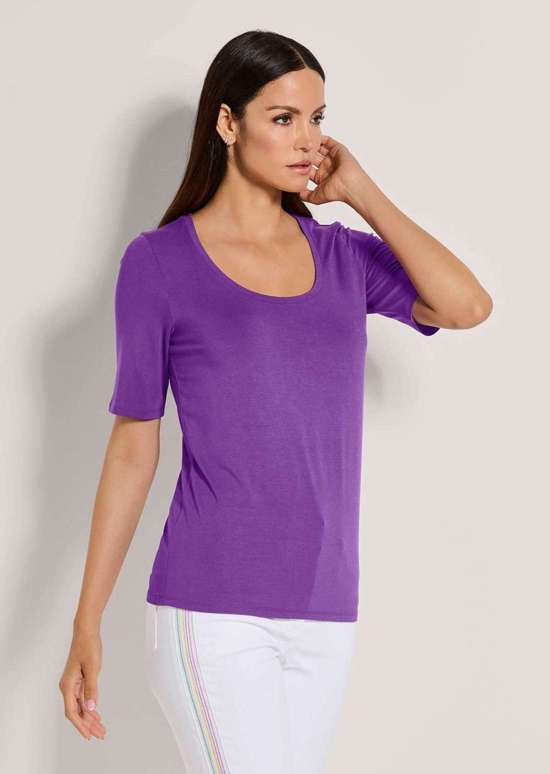 фиолетовый