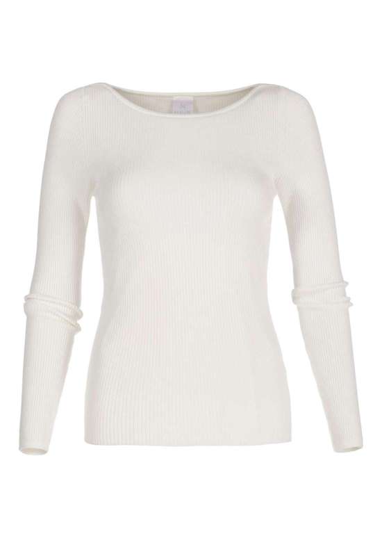 Свитер с вырезом «лодочка»