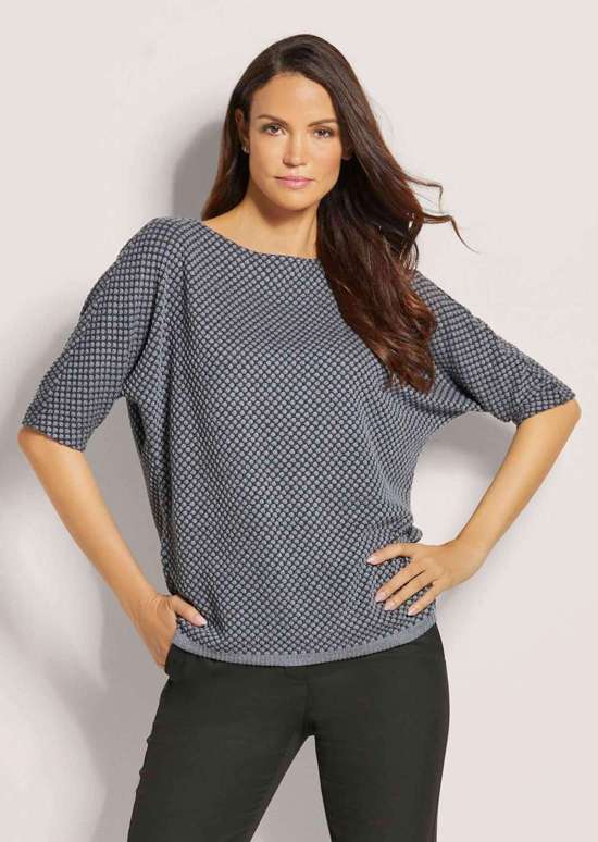 Толстовка с рукавами «летучая мышь»