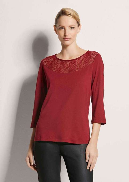 рубиново-красный