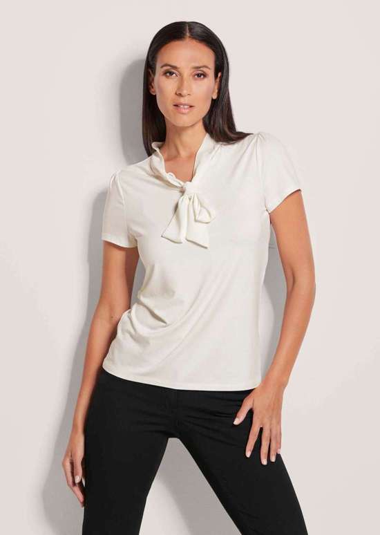 цвет белой шерсти