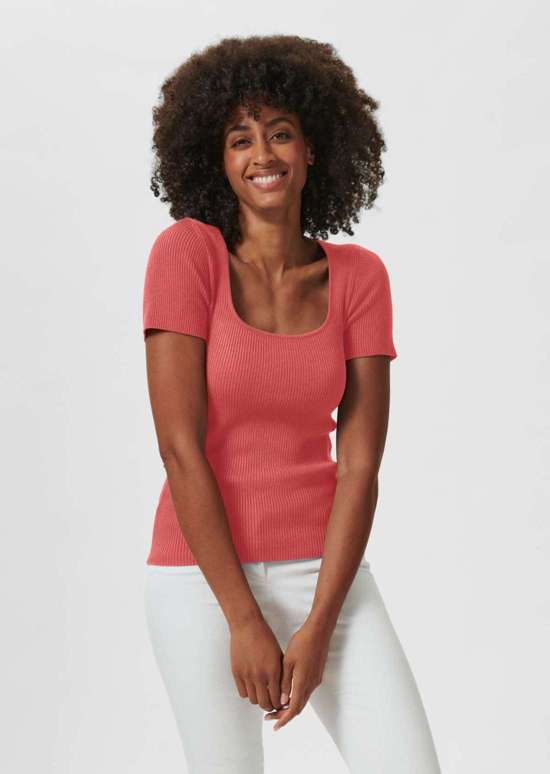 оранжево-розовый