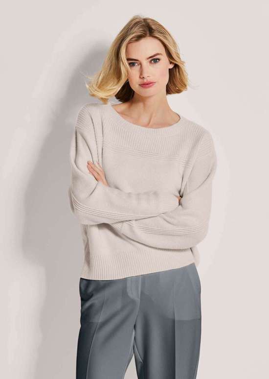 цвет белой шерсти