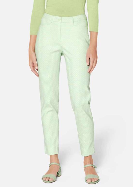 пастельно-зеленый / цвет белой шерсти