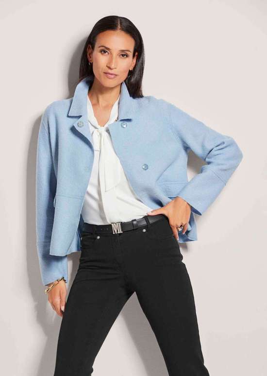 Короткий шерстяной пиджак