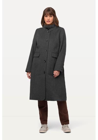 Шерстяное пальто, традиционное пальто, воротник стойка, отделка искусственным мехом.