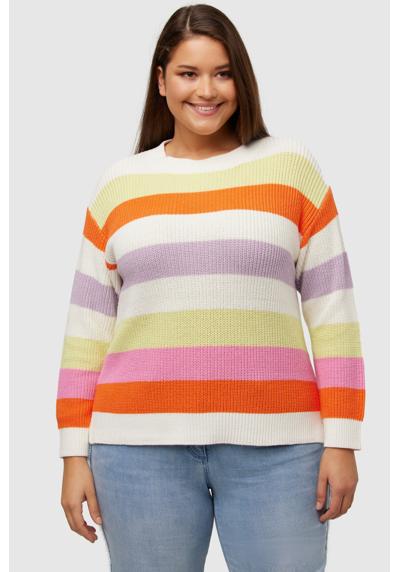 Вязаный свитер пуловер в полоску оверсайз с круглым вырезом и длинным рукавом