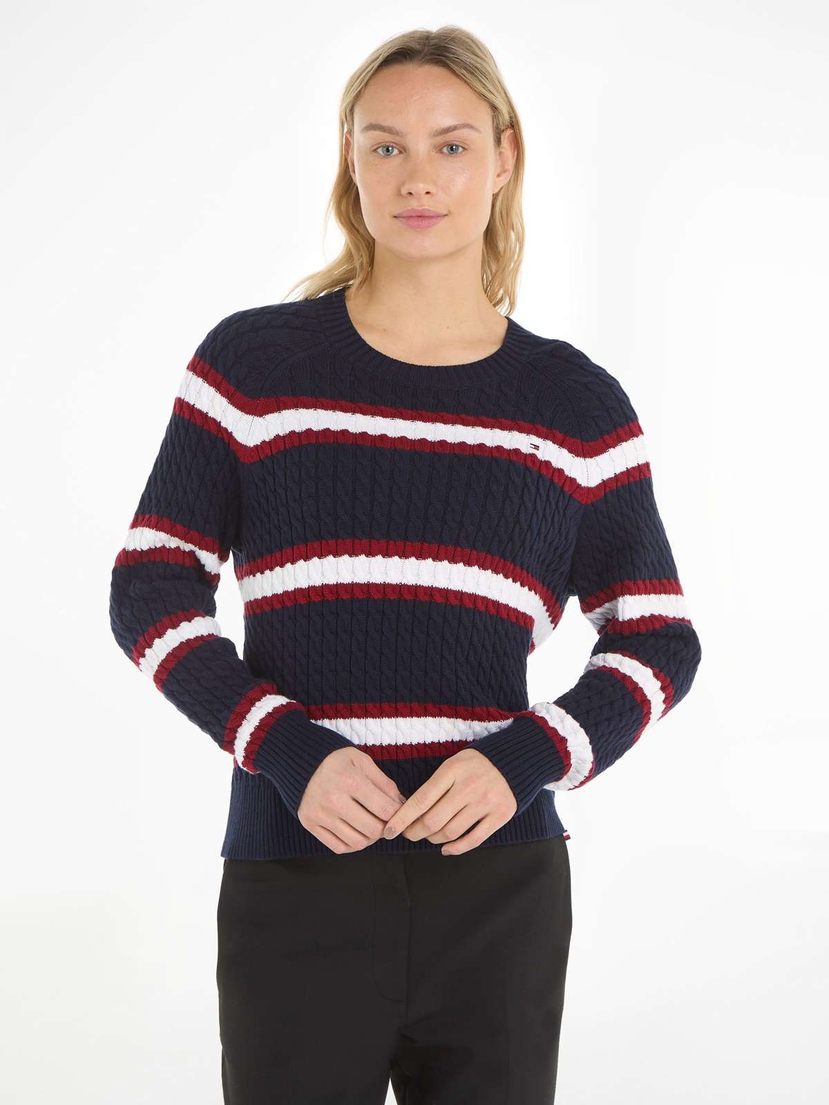 Вязаный свитер CO MINI CABLE C-NECK SWEATER с вышивкой логотипа