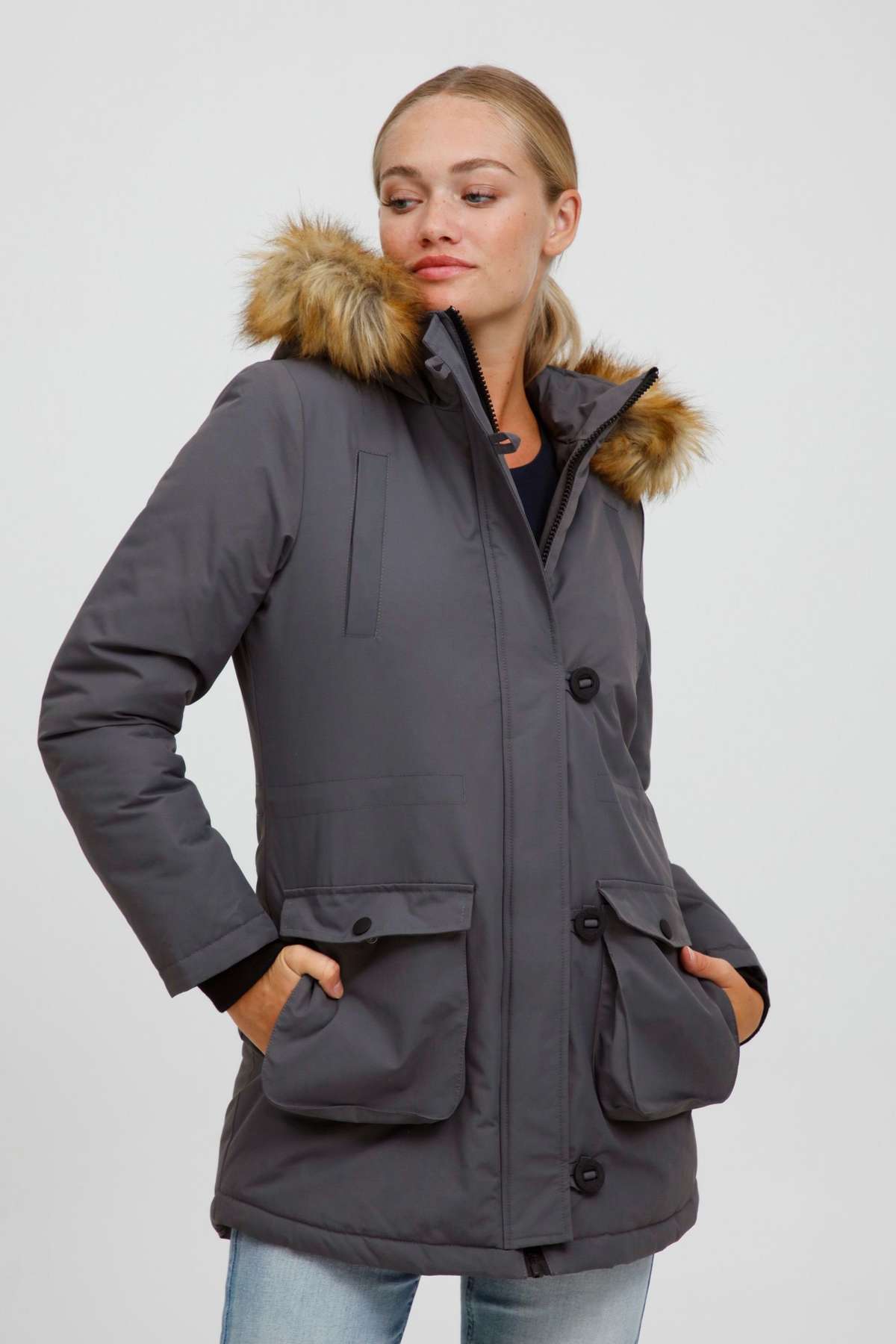 Зимнее пальто Зимнее пальто OXActa с капюшоном и съемным искусственным мехом