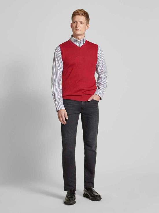 красный меланжевый