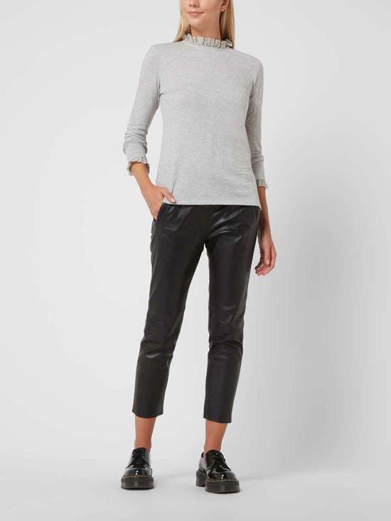 светло-серый