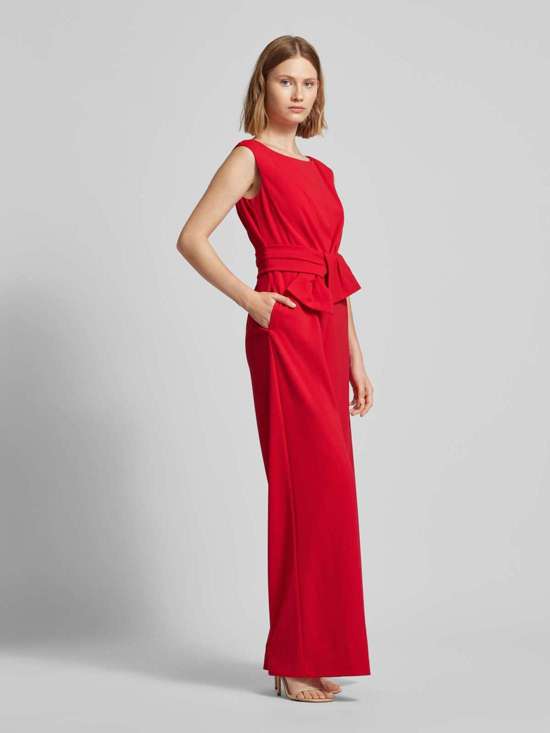 светло-красный