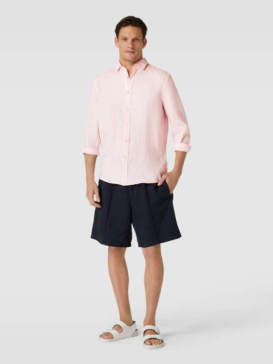 светло-розовый