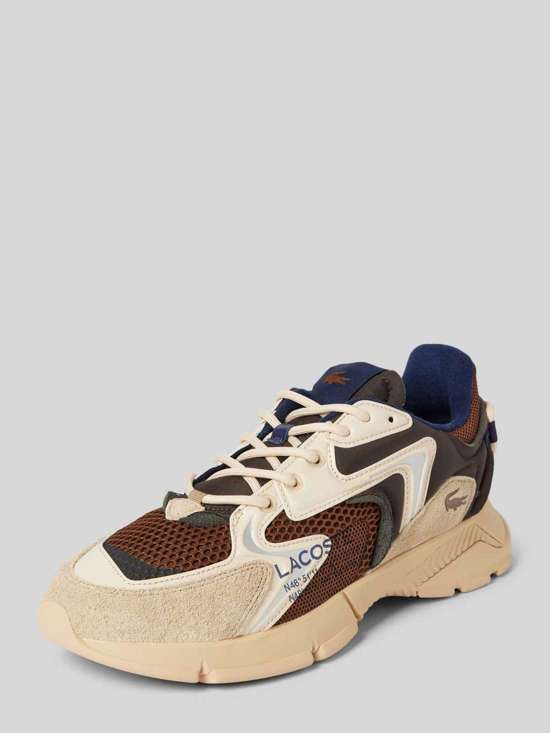 каштановый