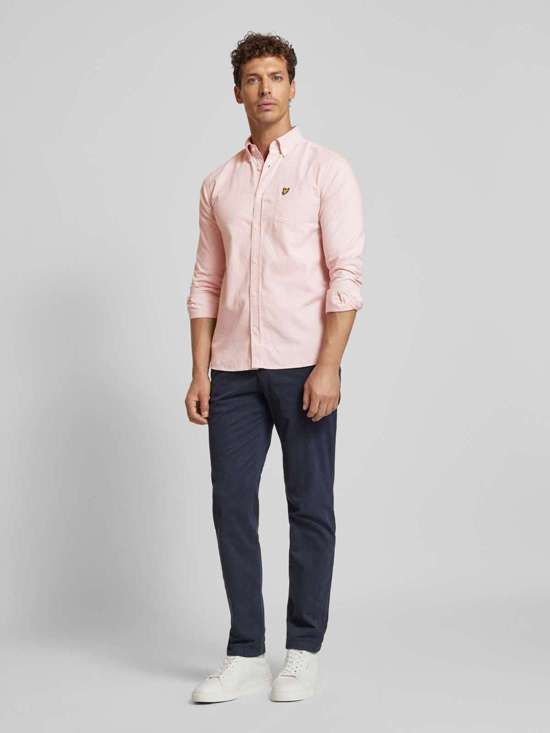 светло-розовый