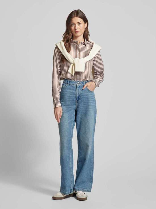 каштановый