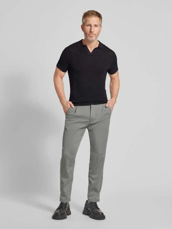 средне-серый