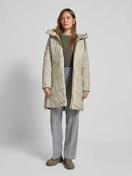 светло-зеленый