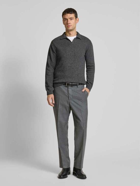 средне-серый