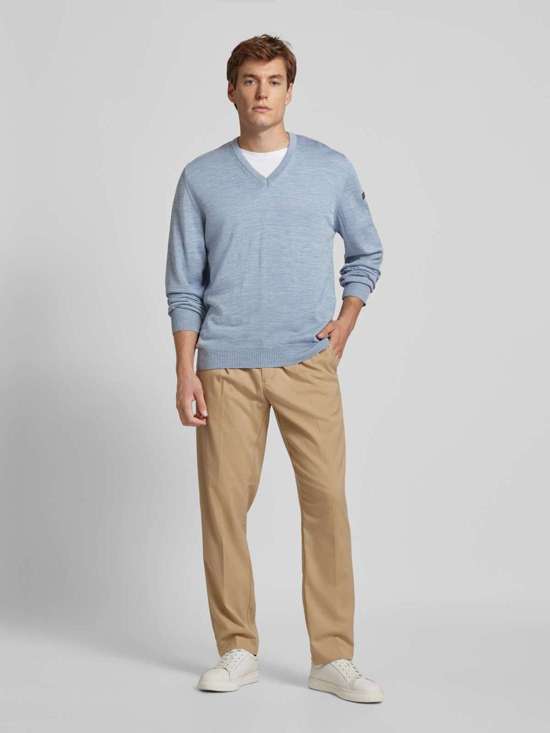 светло-синий