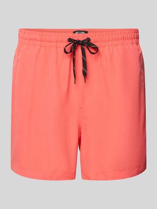 светло-красный