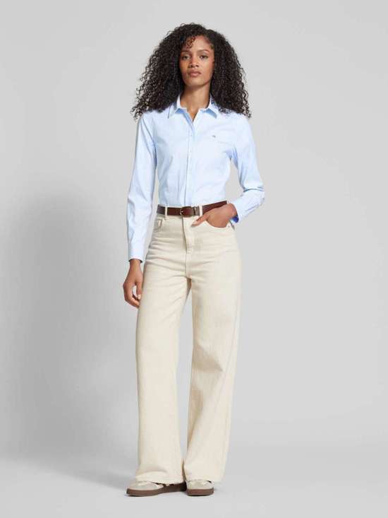 светло-синий