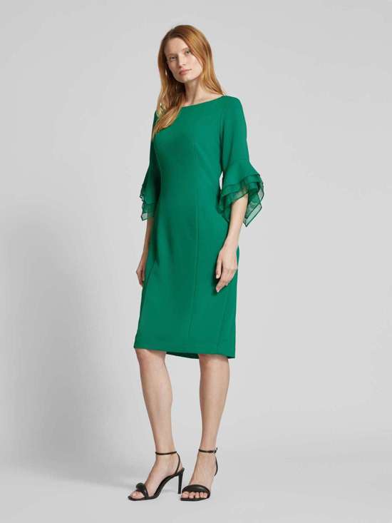 темно-зеленый