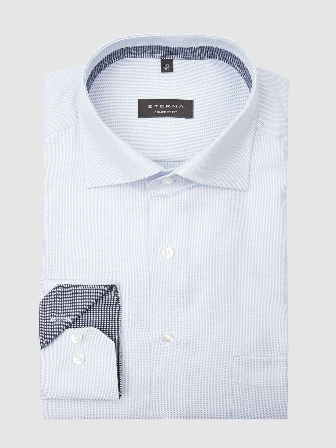 Комфортная деловая рубашка из простой структуры