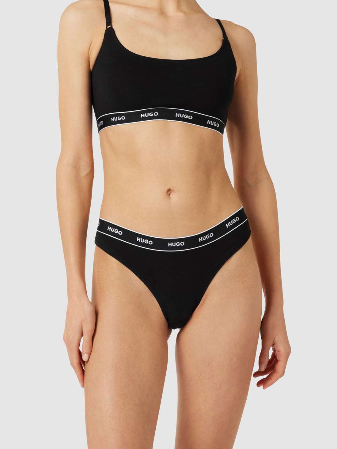 Стринги с логотипом на поясе, в упаковке 3 шт