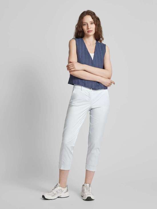 светло-серый