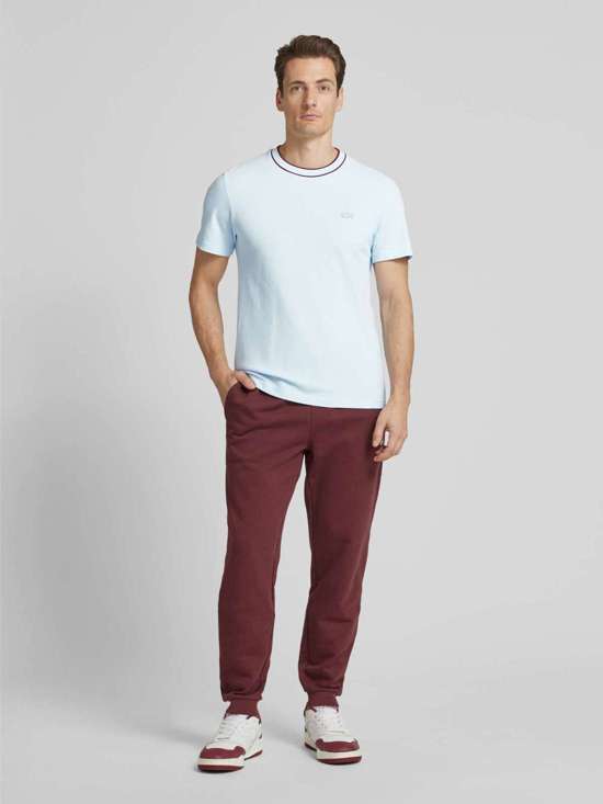 светло-синий